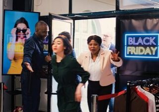 a trade show display can attract more potential customers